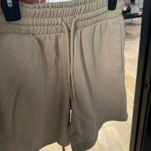 H&M Light Tan Regular Fit Shorts